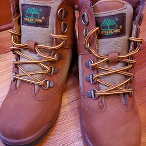 Brown high top timberland boys boots